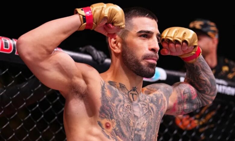 Topuria berpisah dengan instruktur jelang perebutan juara di pada UFC 317